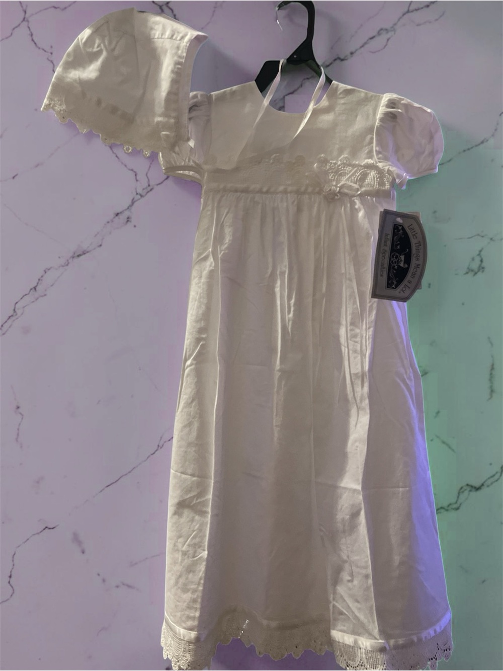 NWT Little Things Mean a Lot Christening Baptism Gown & Bonnet 6M - Minor Flaw